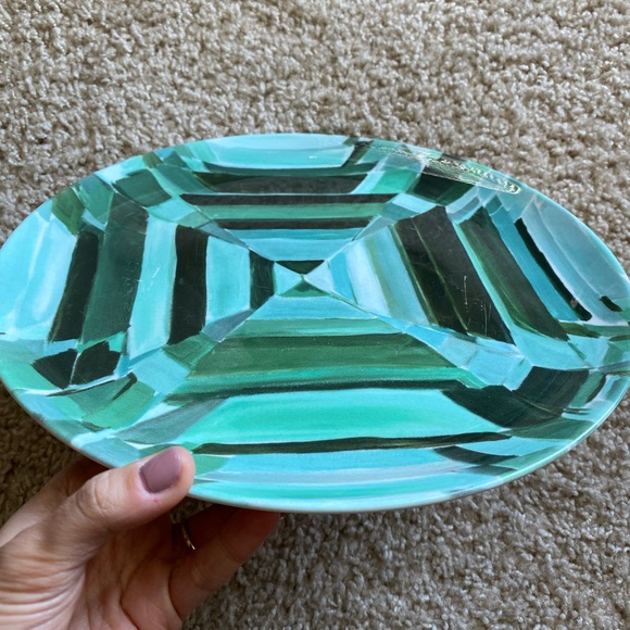 Ashley Longshore Emerald Gem Porcelain Plates - Picture 14 of 15